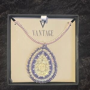 NWT!! Handmade Vintage Pink and Purple Elephant 🐘 Pendant Necklace